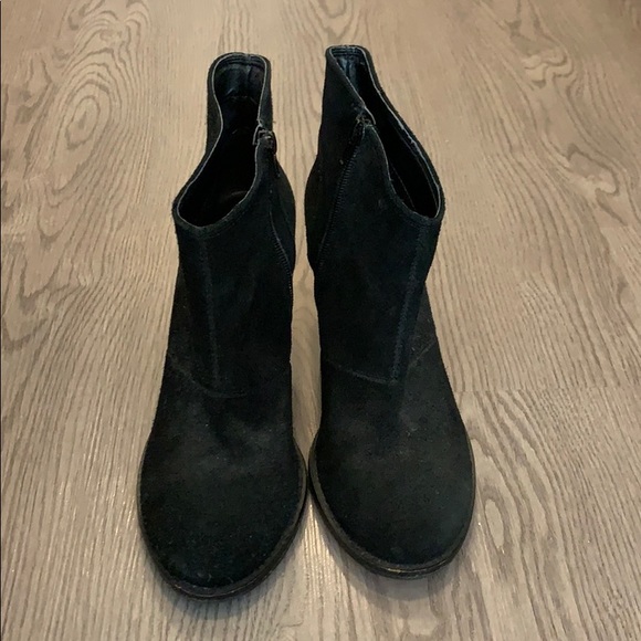 Black Booties